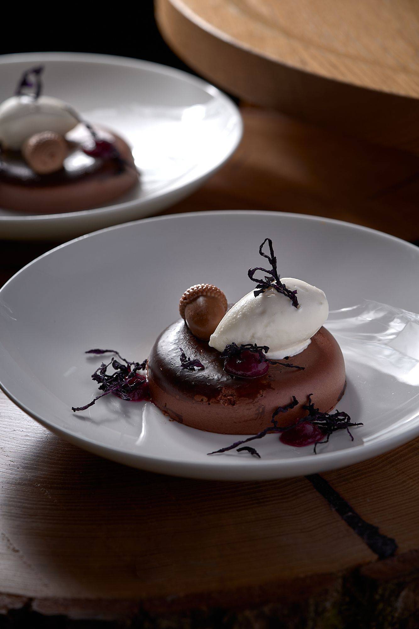 chocolate-dessert-with-red-cabbage-by-pastry-chef-udo-walter chocolate dessert with red cabbage by pastry chef udo walter
