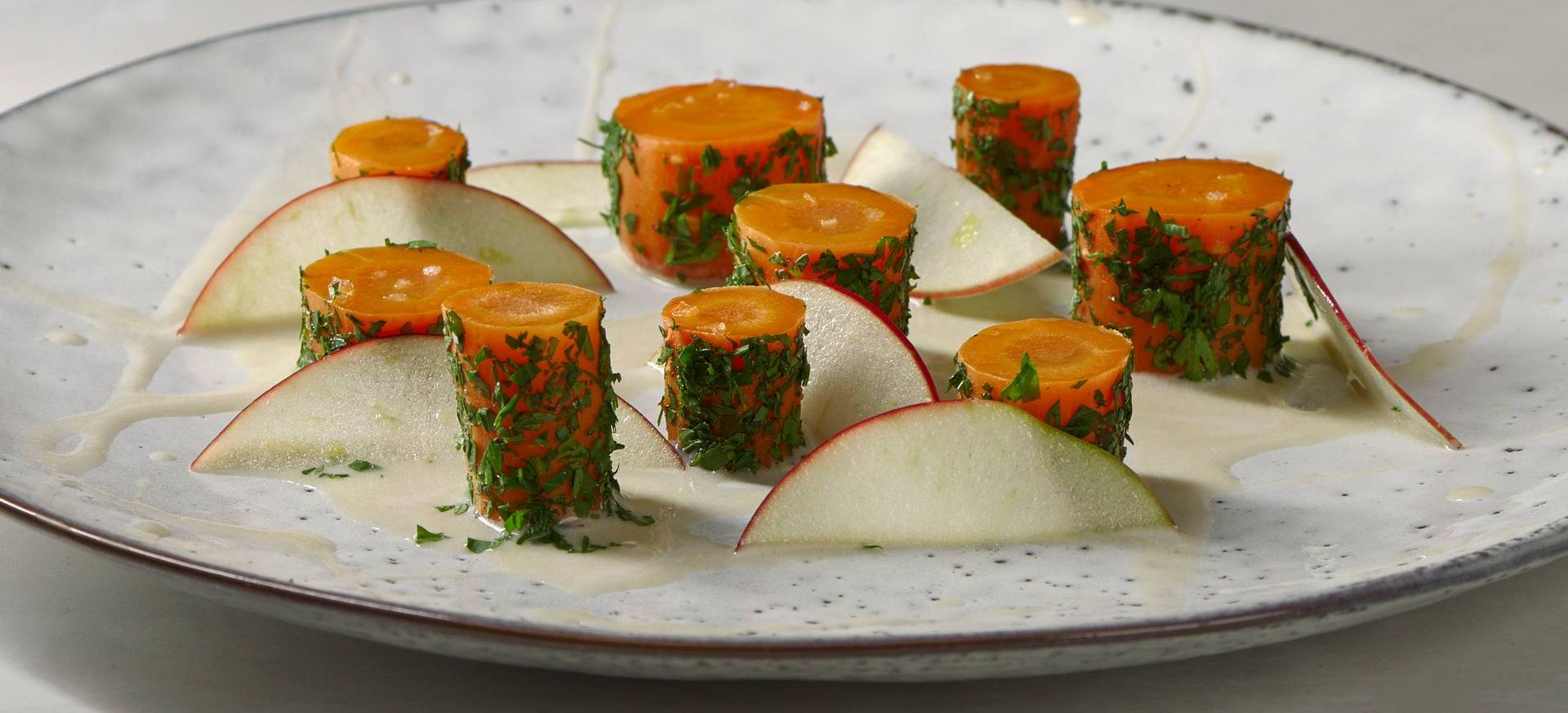 Carrot & Hay