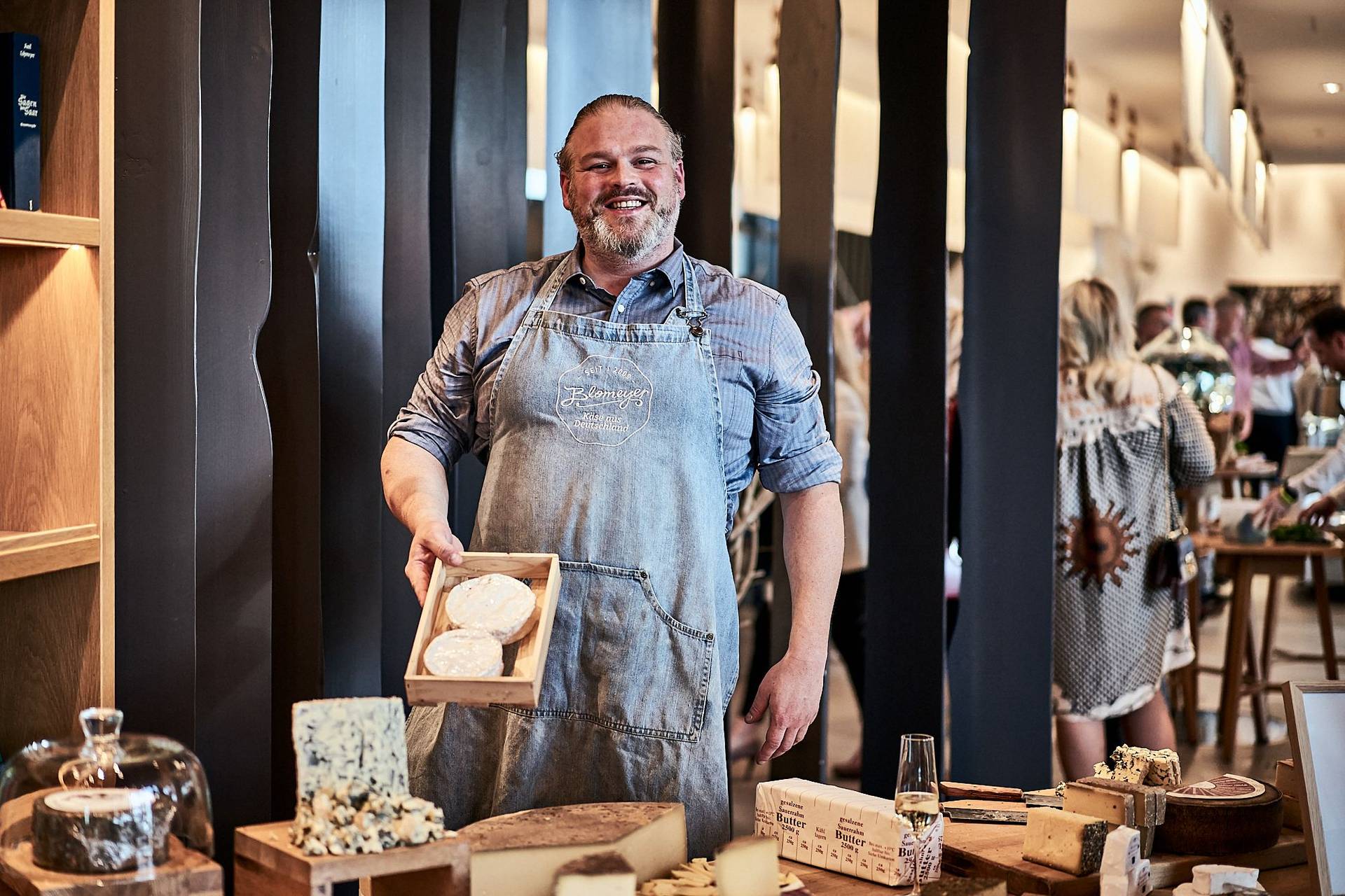 cheese-master-fritz-lloyd-blomeyer cheese master fritz lloyd blomeyer