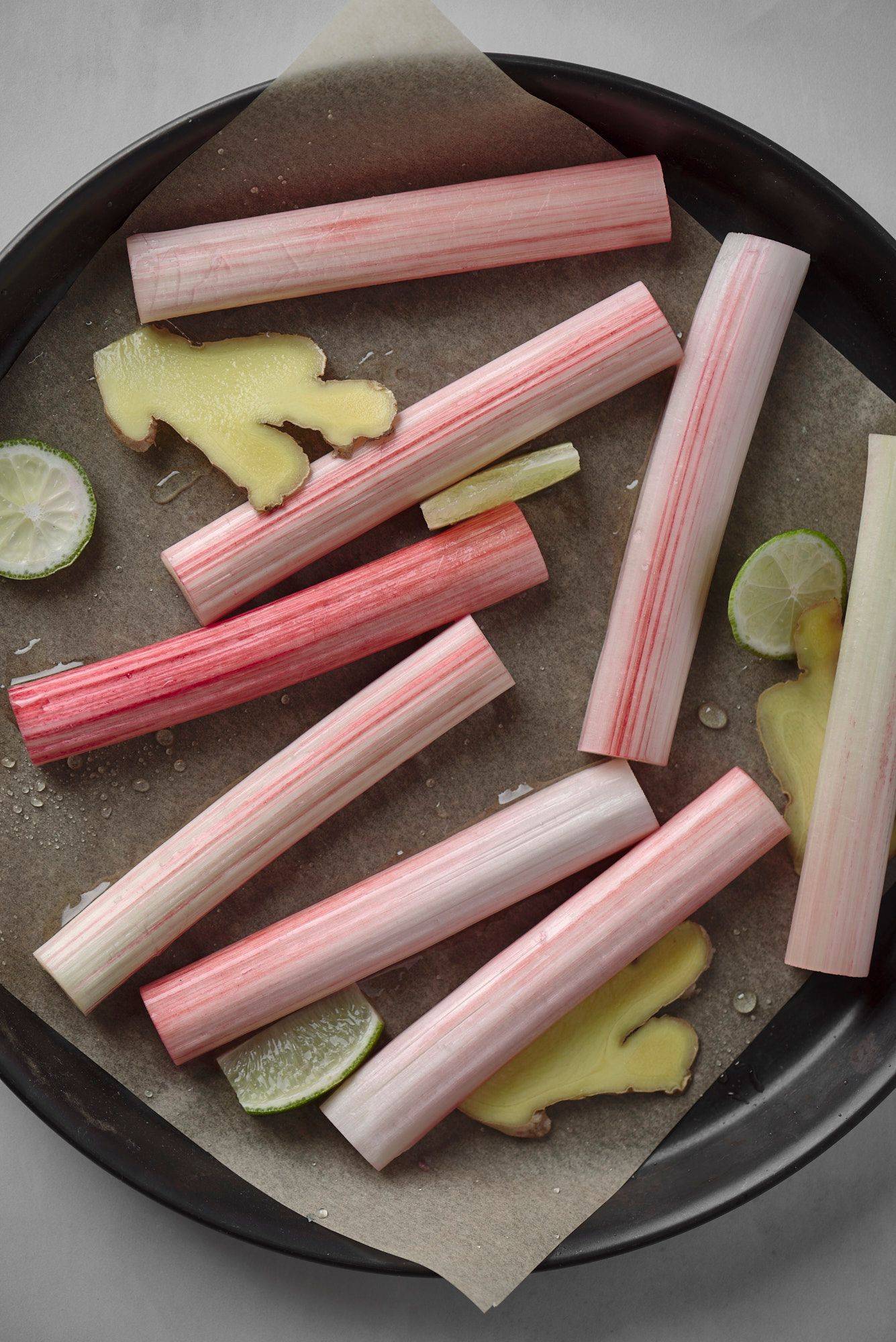 braised-rhubarb braised rhubarb in a baking pan with sapienstone top
